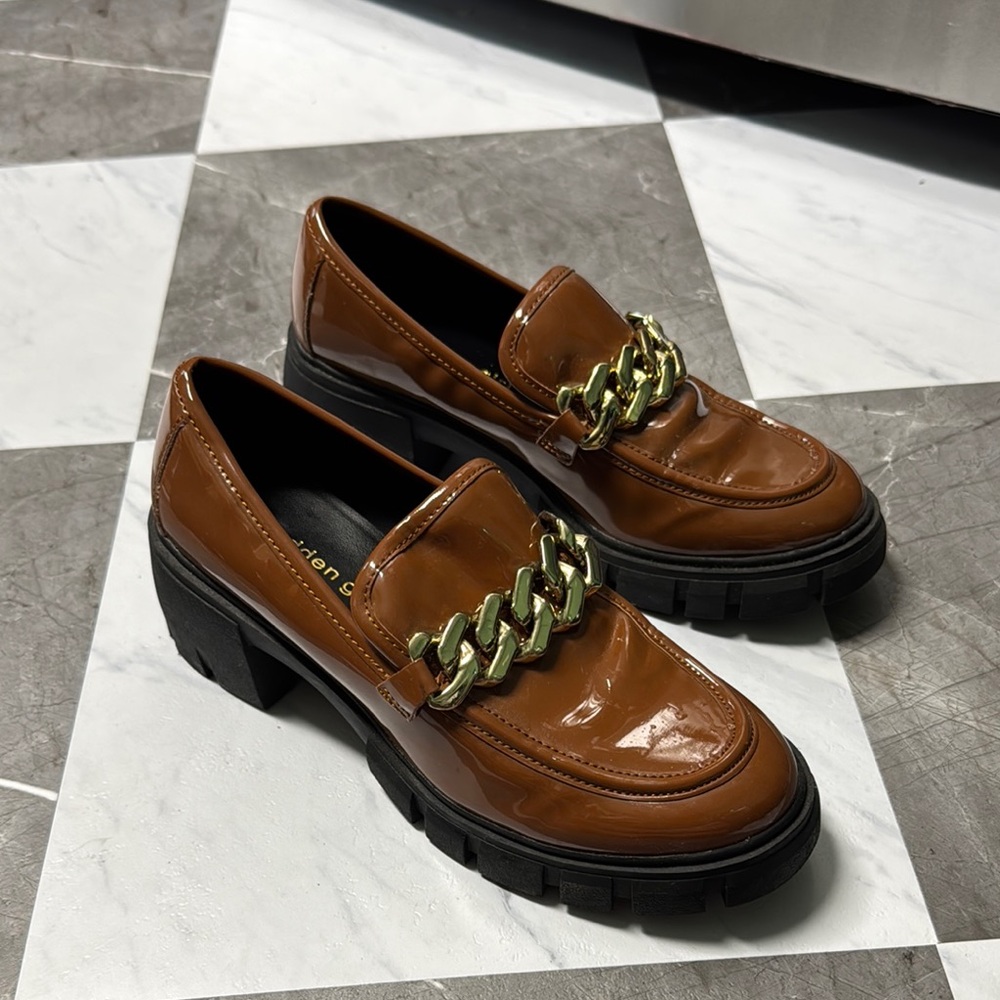 Madden Girl Brown and Gold Flats with Chain Detail